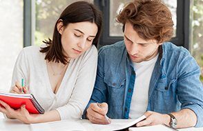 Sales Training: Practical Sales Techniques.