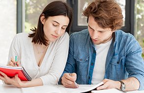 Sales Training: Practical Sales Techniques.